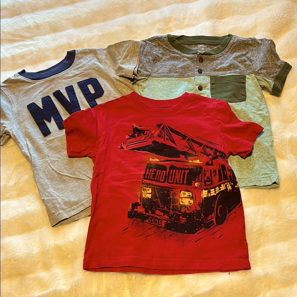 Set of Three Boys' T-Shirts - Red, Gray, Green